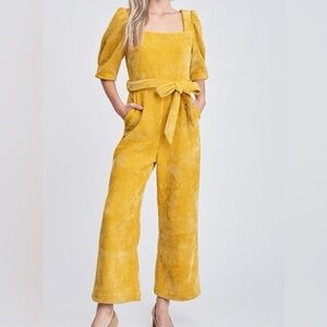 En Saison Corduroy Women's Jumpsuit - Gold